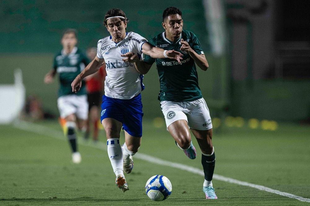 Nhận định soi kèo Goias vs Volta Redonda lúc 02h00 ngày 9/6/2025 nhan-dinh-soi-keo-goias-vs-volta-redonda-luc-02h00-ngay-9-6-2025-1