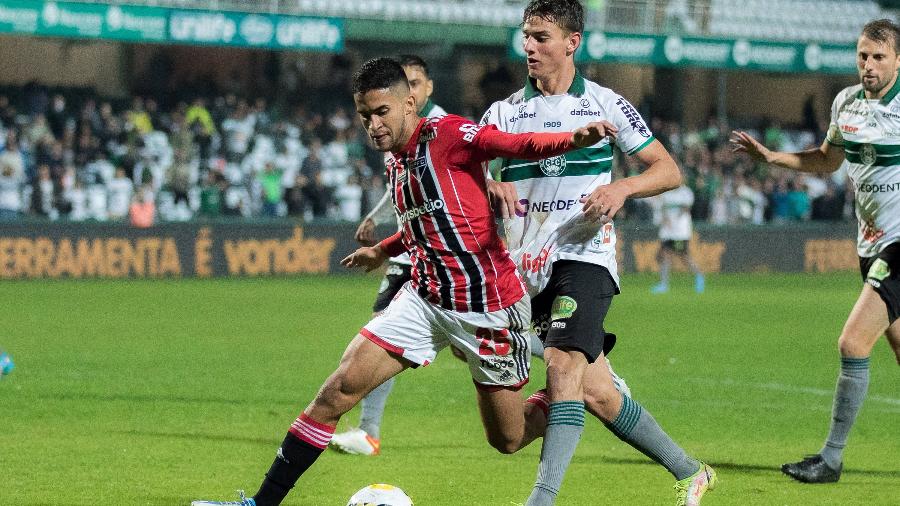 Nhận định soi kèo Coritiba vs Sao Paulo lúc 5h30 ngày 26/2/2026